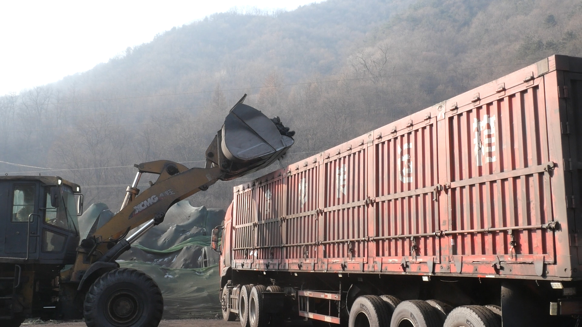 P1380274.MP4.00_00_01_35.Still001