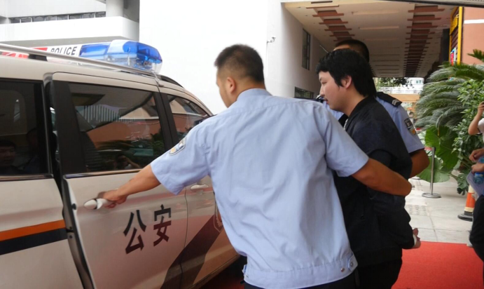 1539730698138097.png W020181016554084487842.png